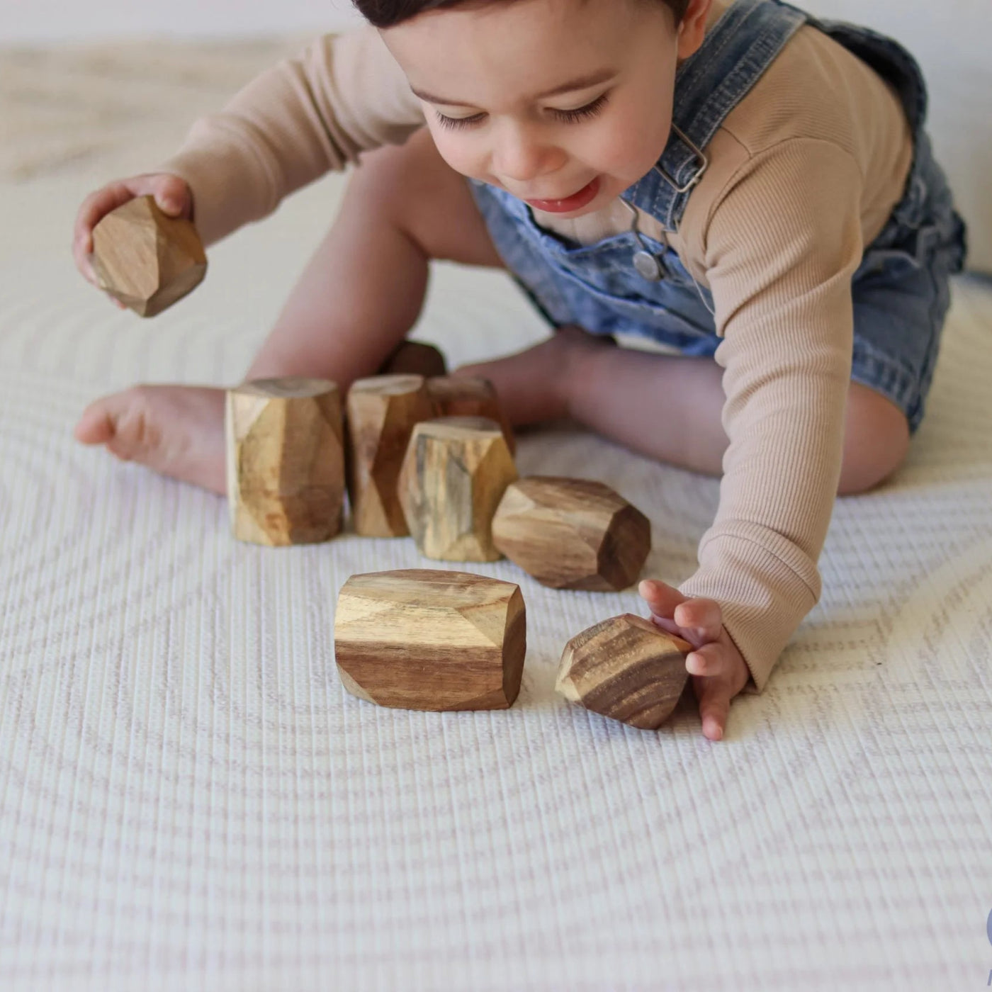 QToys Nautural wooden gems