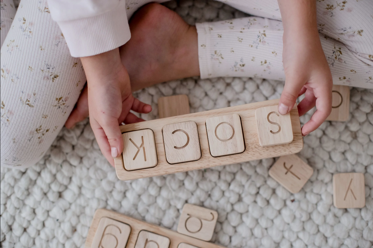 QToys Australia Picture Word Board